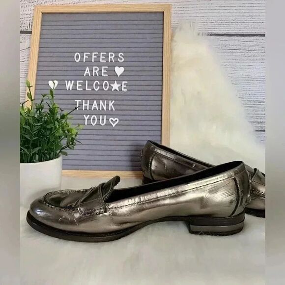 Tory Burch shoes size 8 - Picture 6 of 13